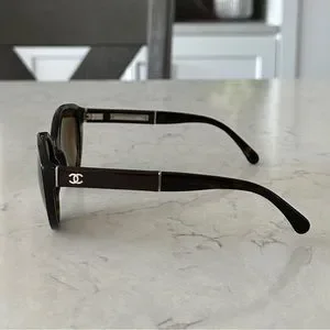 CHANEL | Accessories | Chanel 5252q 74s9 Sunglasses Brown  display picture 3